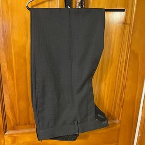 Men Calvin Klein Dark Grey Dress Pants. Size 33Wx 30L